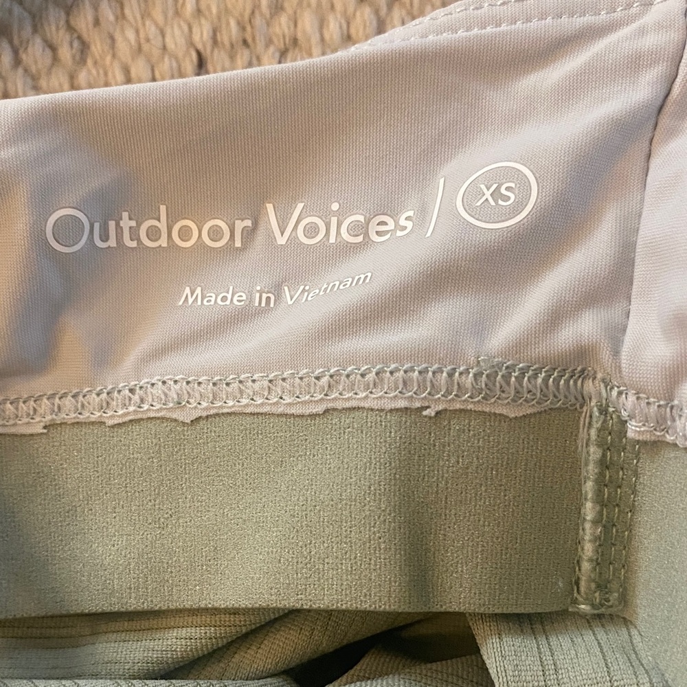 Outdoor Voices strappy Green Top - Picture 2 of 4